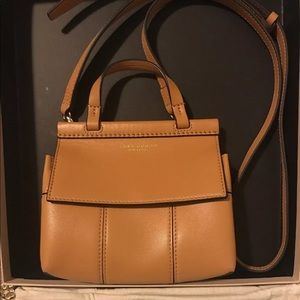 ⭕️SOLD⭕️ Tory Burch crossbody bag . New with tags